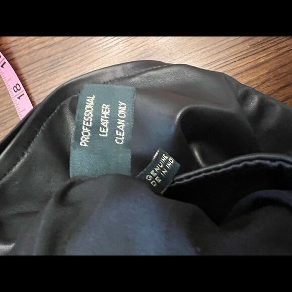 EUC 1980s Harvé Benard Straight Leg Leather Pants Vintage High Waist Size 12 PL - Picture 4 of 9